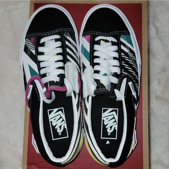 Vans Slip On Cap 'Juxtapoze Pack' Multicolor Sneaker Shoes Size Women 7 Men 5.5 - Picture 12 of 15